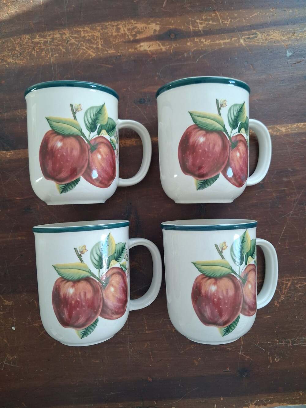 China Pearl Apples Coffee Mugs Set of 4 Casuals Vintage Apple Orchard Pattern